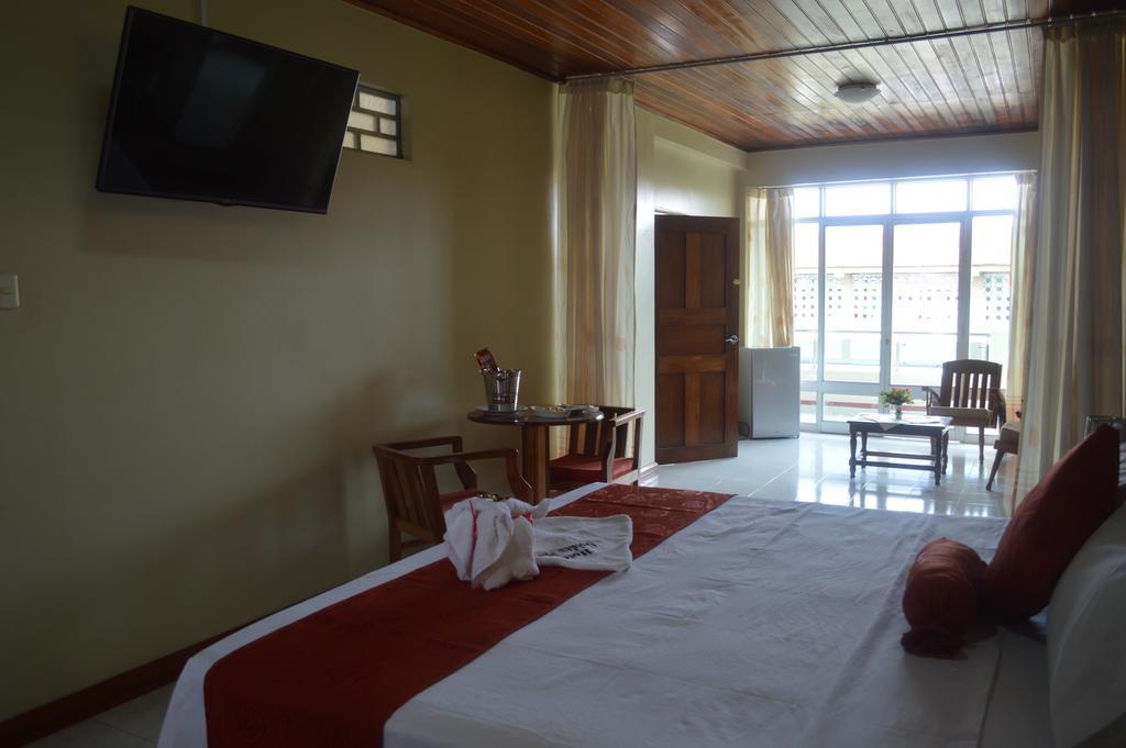 Hotel Golden Star Ікітос Номер фото